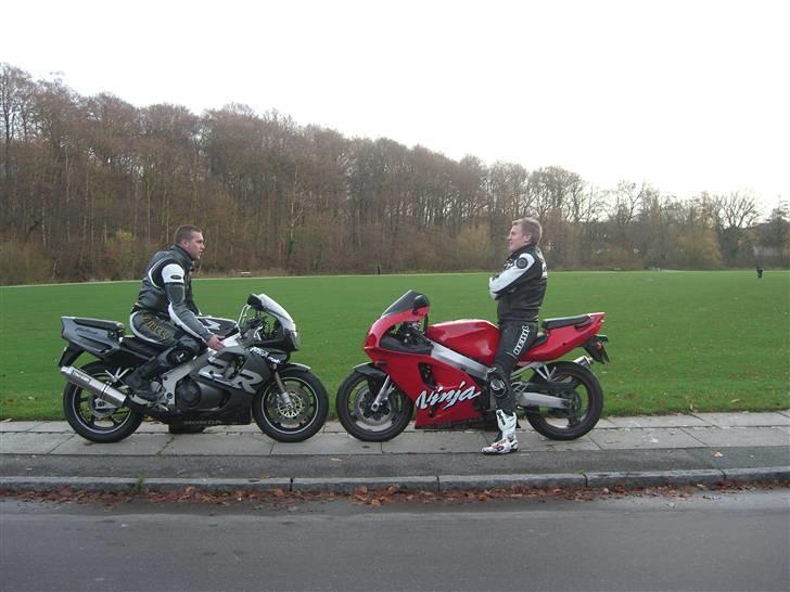 Honda CBR 900 RR - SOLGT-  billede 14