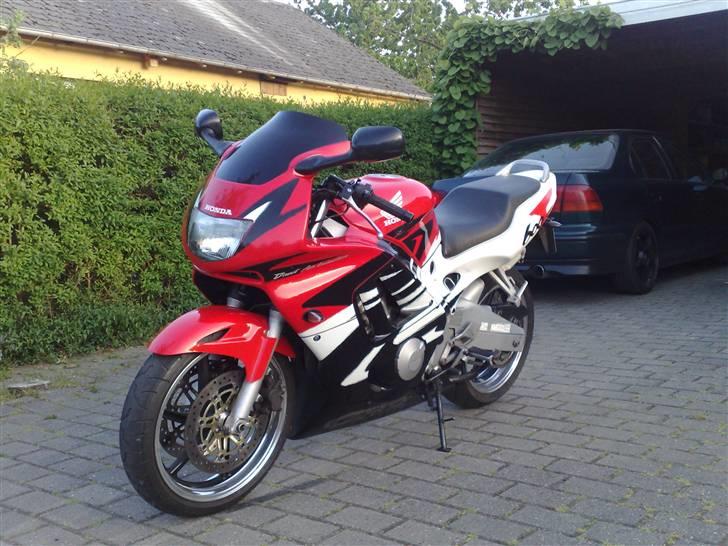 Honda CBR 600 F3 Pc31 SOLGT billede 4