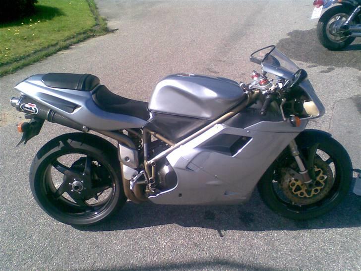 Ducati 916 billede 1