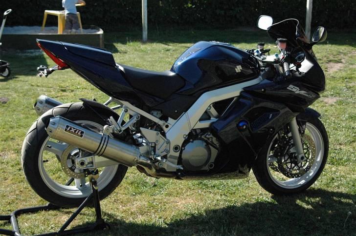 Suzuki sv 1000 s k4 billede 8