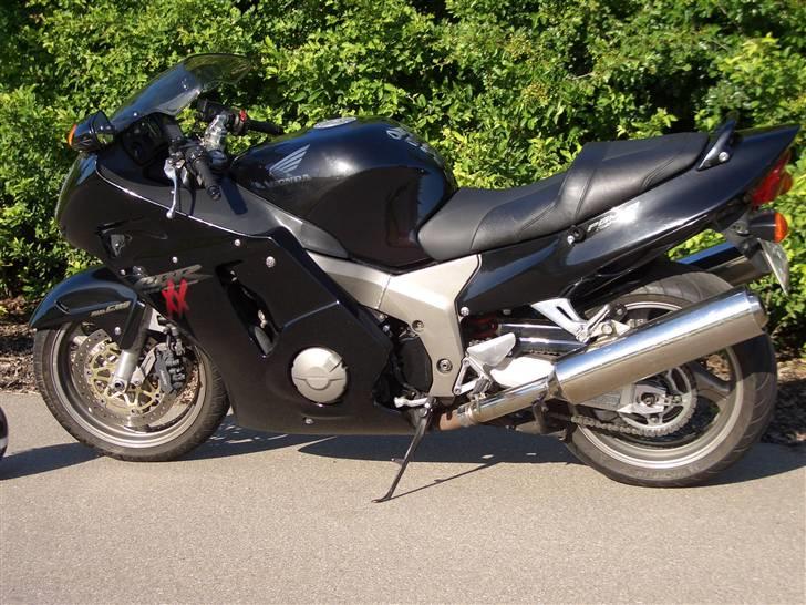 Honda CBR 1100 XX Blackbird billede 9