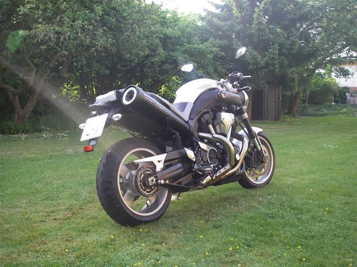 Yamaha MT-01 - Jeg er så glad for min cykel............jeg kommer hurtig rundt omkring........ billede 14