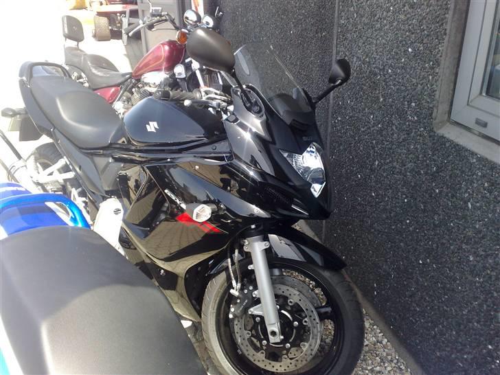 Suzuki gsx 650f solgt - uha billede 4