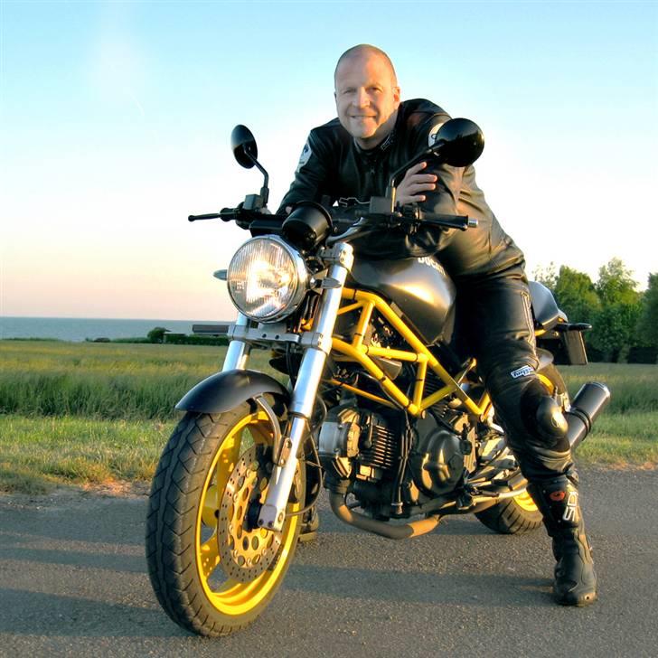 Ducati Monster 600 billede 1