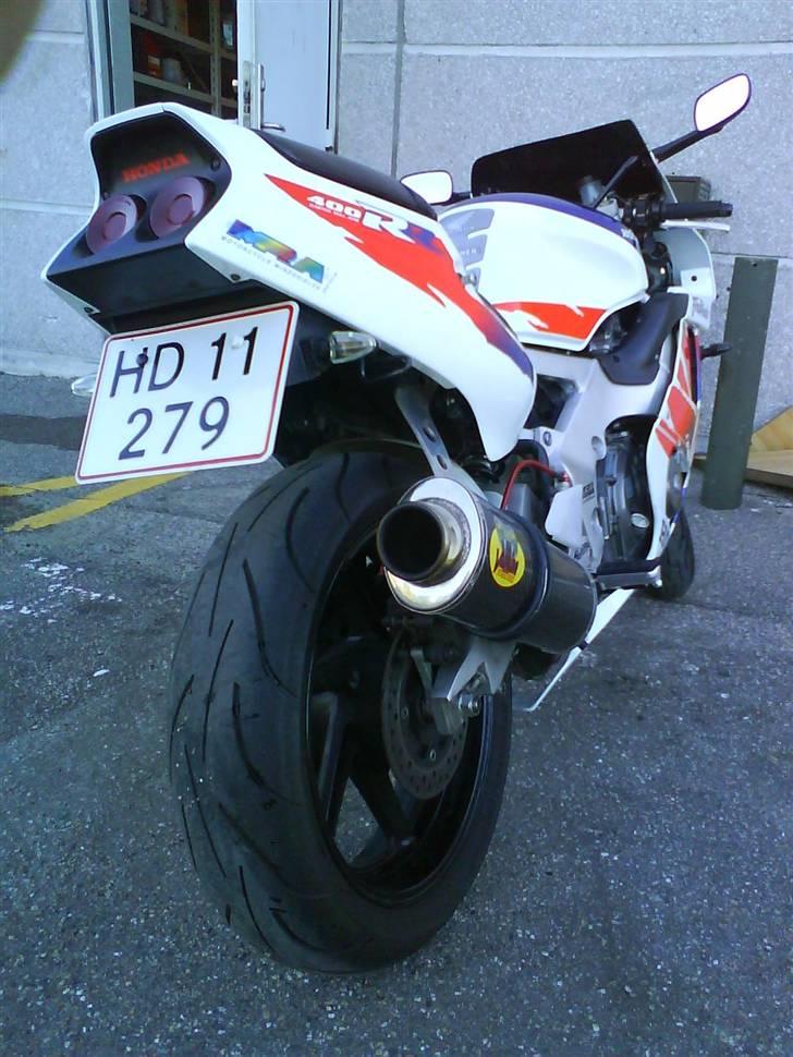 Honda CBR 400 RR  >solgt<  - billede 6