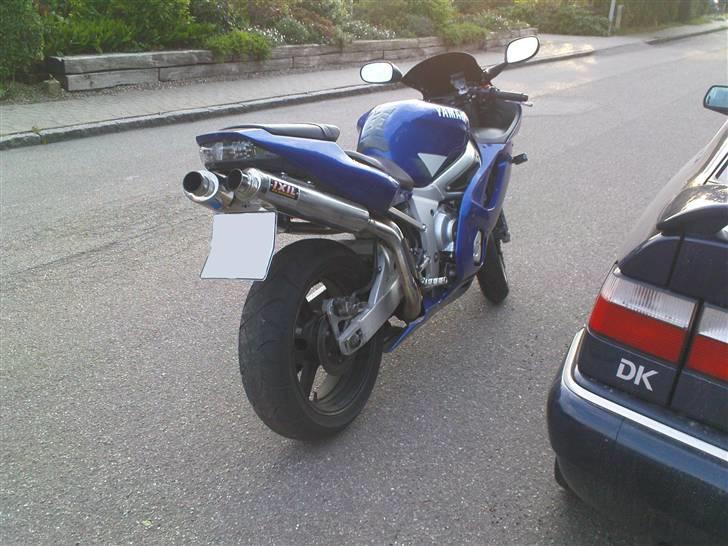 Yamaha YZF R6 billede 1