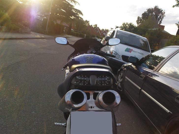 Yamaha YZF R6 billede 2