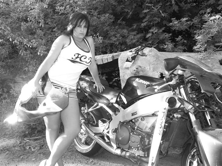 Kawasaki ZX9-R Ninja billede 9