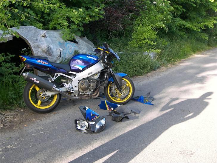 Kawasaki ZX9-R Ninja billede 11