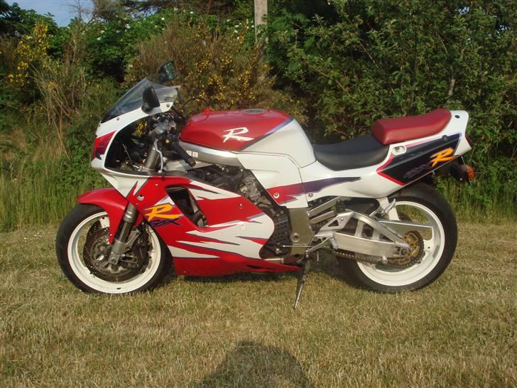 Suzuki GSXR 750 UNDER OMBYGNING billede 5
