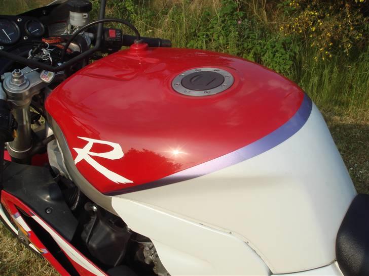 Suzuki GSXR 750 UNDER OMBYGNING billede 7