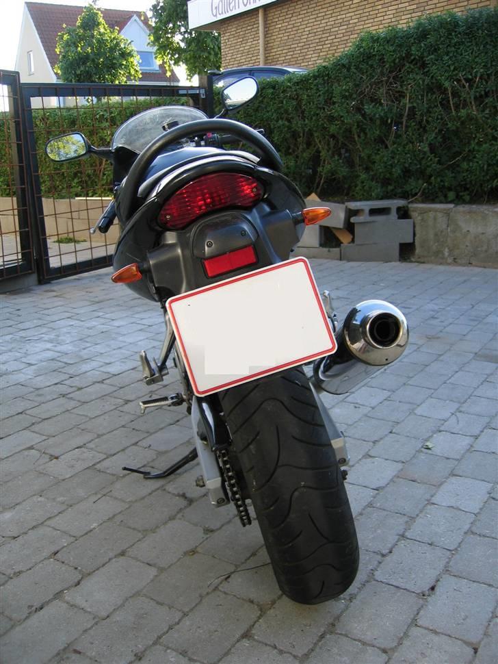 Suzuki SV 650 s (SOLGT) billede 5