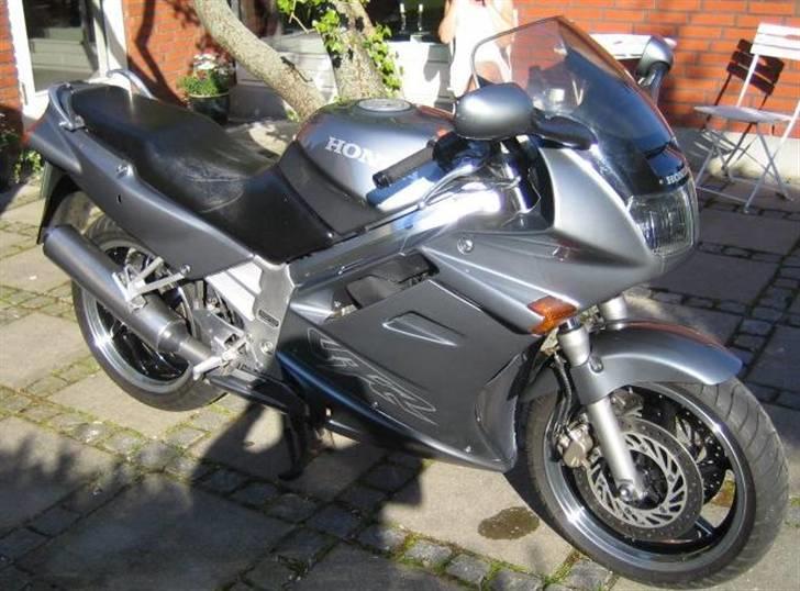 Honda VFR 750 F billede 5