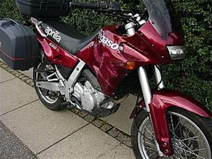 Aprilia Pegaso - Som den så ud da jeg købte den i forsommeren 2008 billede 2