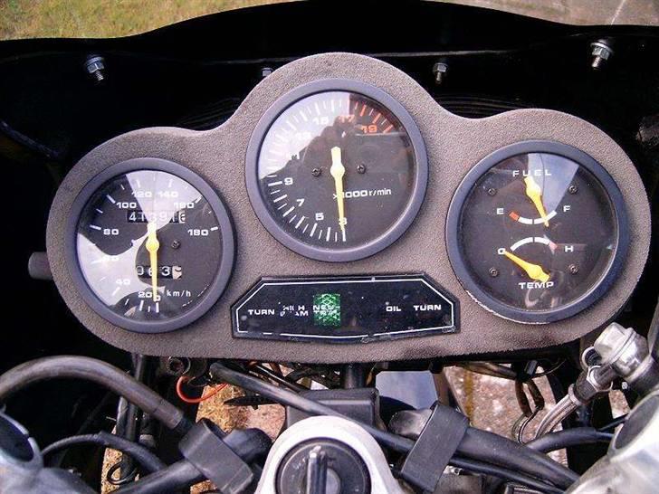 Suzuki GSX-R 250 - Solgt - - Tak til fotografen billede 5