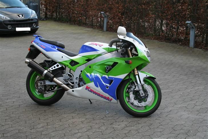 Kawasaki ZXR 400 billede 1