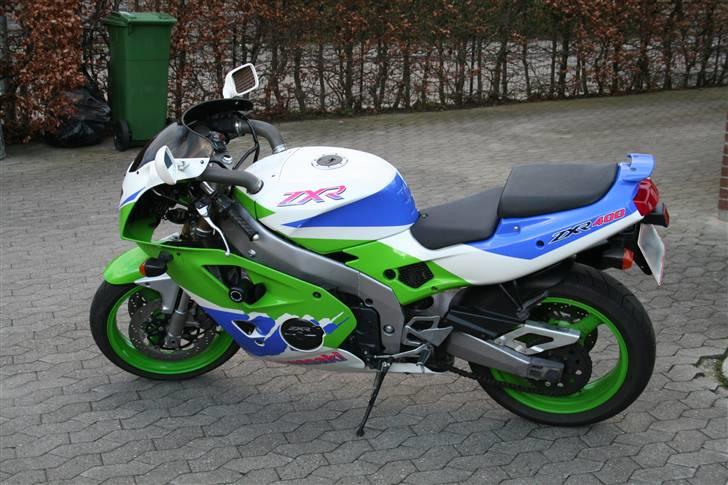 Kawasaki ZXR 400 billede 5