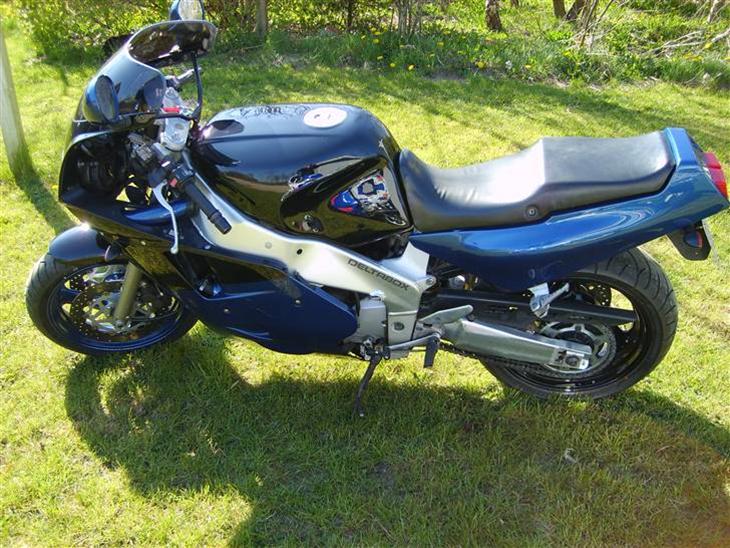 {{currentPhoto.altText}} billede {{currentPhoto.number}}