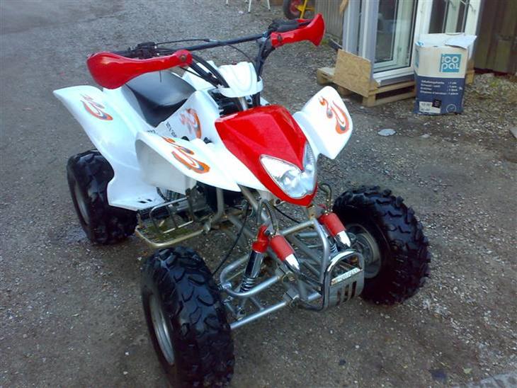 Adly Atv billede 1