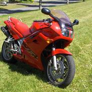 Honda VFR 750 F