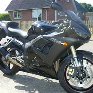 Yamaha yzf R6 Solgt