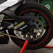 Yamaha R6 07' Baneracer