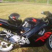 Honda CBR F2