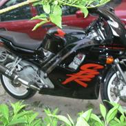 Honda CBR F2