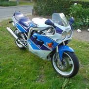 Suzuki GSX-R 750