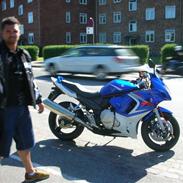 Suzuki GSX 650 Fk8