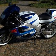 Suzuki GSXR 600