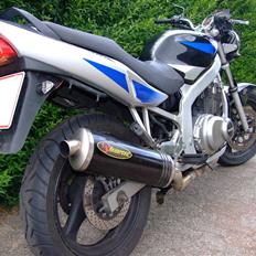 Suzuki GS 500 K4