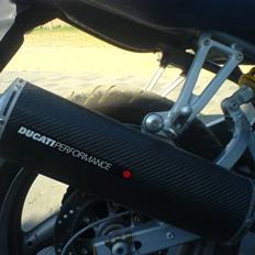 Ducati 750 sport ie