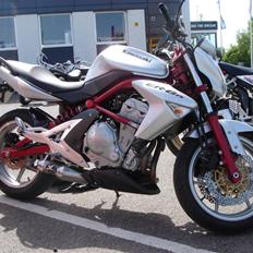 Kawasaki ER6N sælges