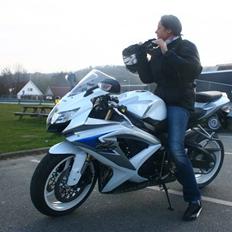 Suzuki gsxr 600