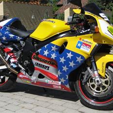 Suzuki TL1000R