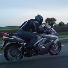 Honda VFR 800 VTEC