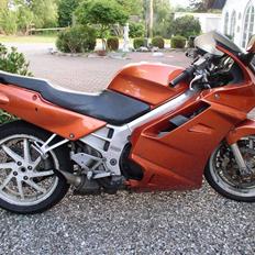Honda VFR 750