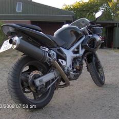 Suzuki SV 650 S (SOLGT)
