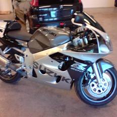 Suzuki GSX-R 600 **Solgt**