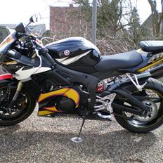 Yamaha R6 - ROSSI VALENTINO