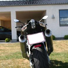 Aprilia Tuono 1000 (SOLGT)