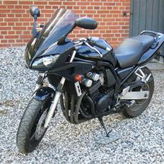 Yamaha fzs fazer 