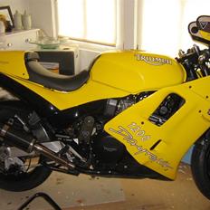 Triumph Daytona 1200