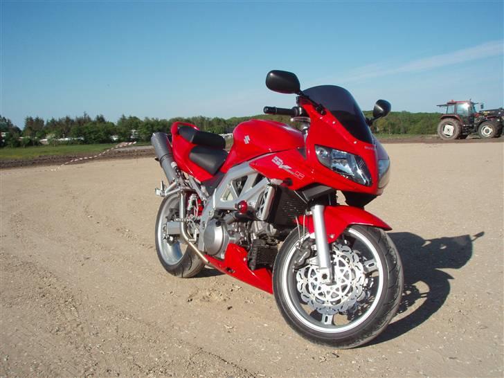 Suzuki sv1000s billede 2