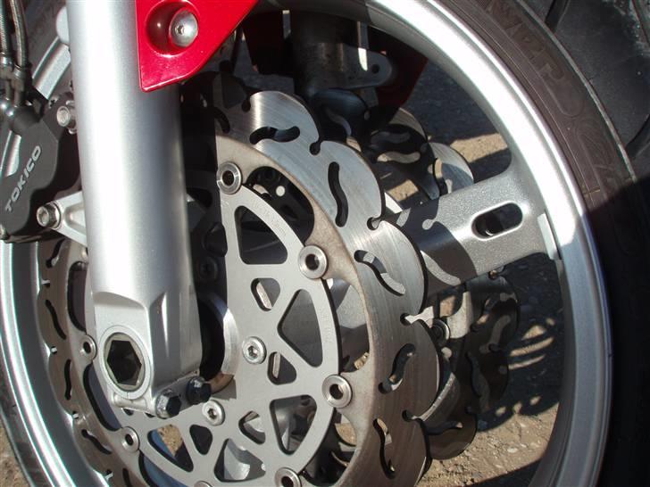 Suzuki sv1000s billede 6