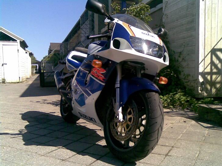 Suzuki GSX750R billede 10