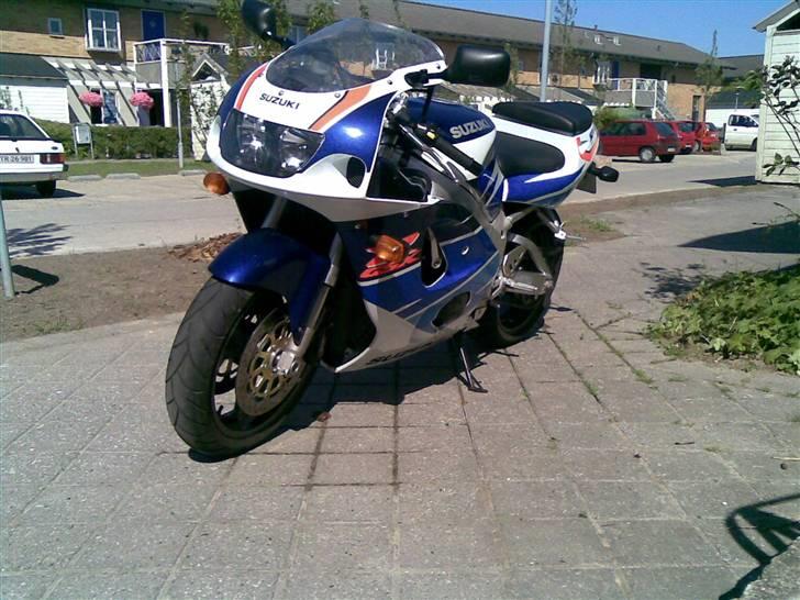 Suzuki GSX750R billede 11