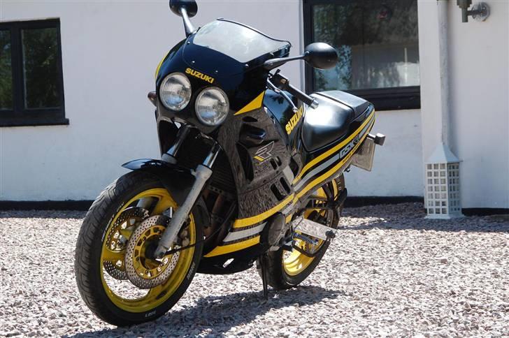 Suzuki GSX-R 250 billede 18