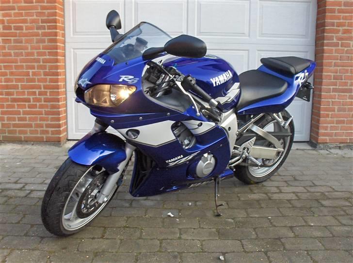Yamaha R6  billede 2